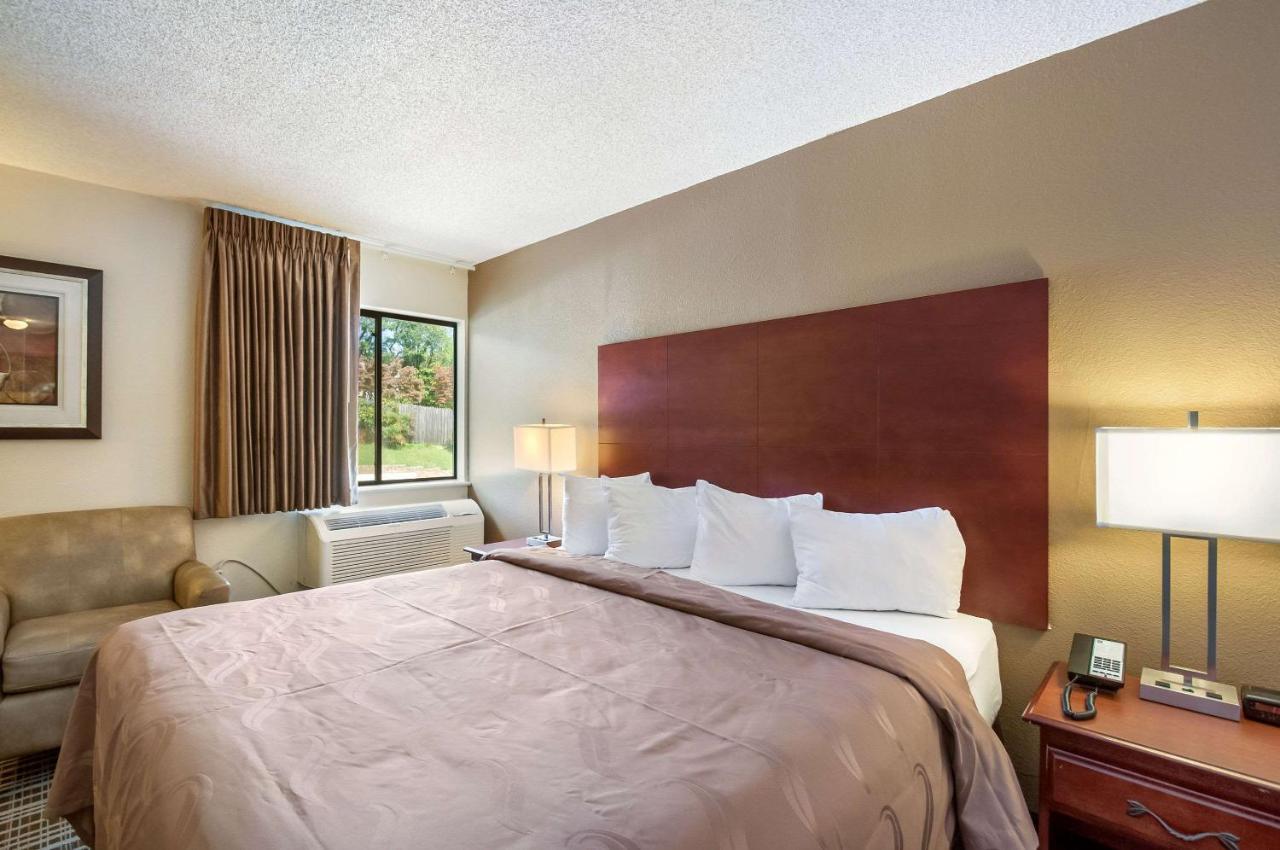 Quality Inn Harpers Ferry Exterior photo