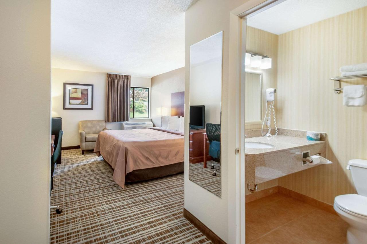 Quality Inn Harpers Ferry Exterior photo